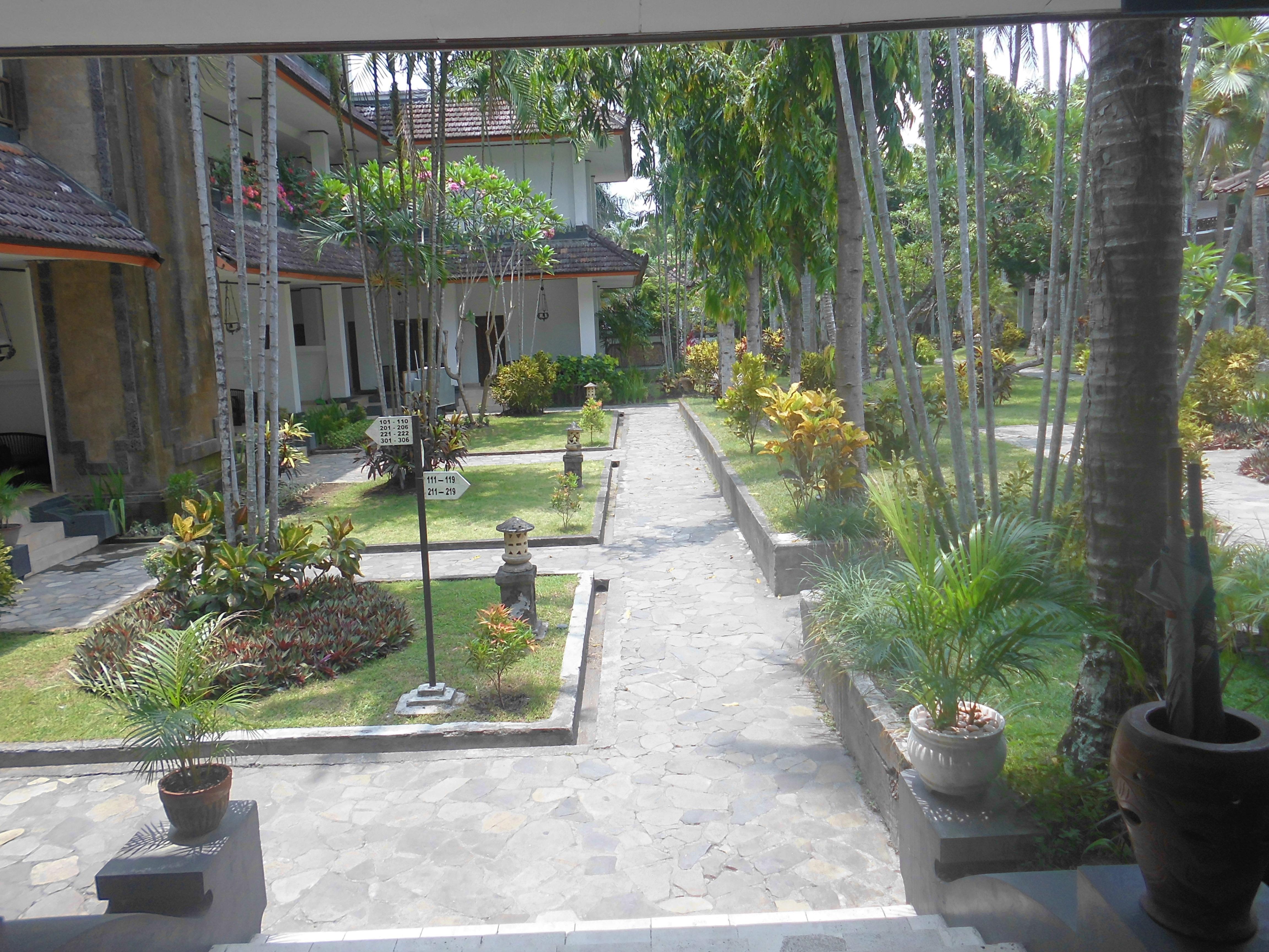 Puri Saron Senggigi Hotel Exteriör bild