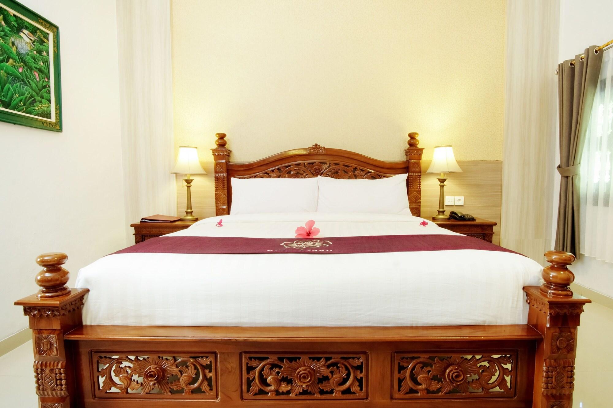 Puri Saron Senggigi Hotel Exteriör bild