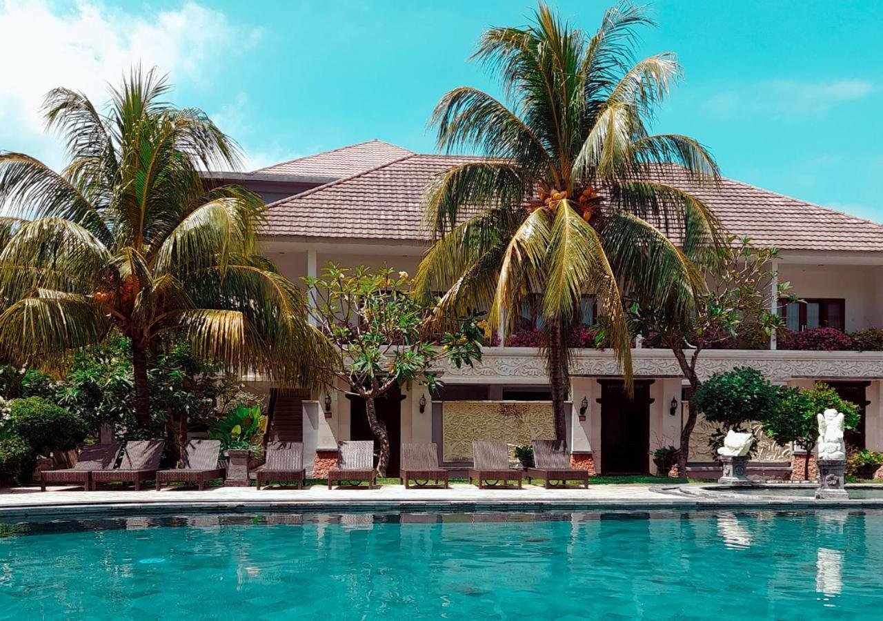 Puri Saron Senggigi Hotel Exteriör bild